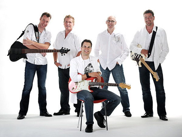 res/picbase/events_1/Dire Strats/Presse_08_www.jpg